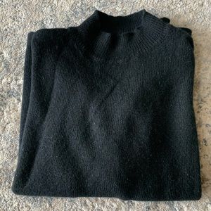 Women’s Sweater